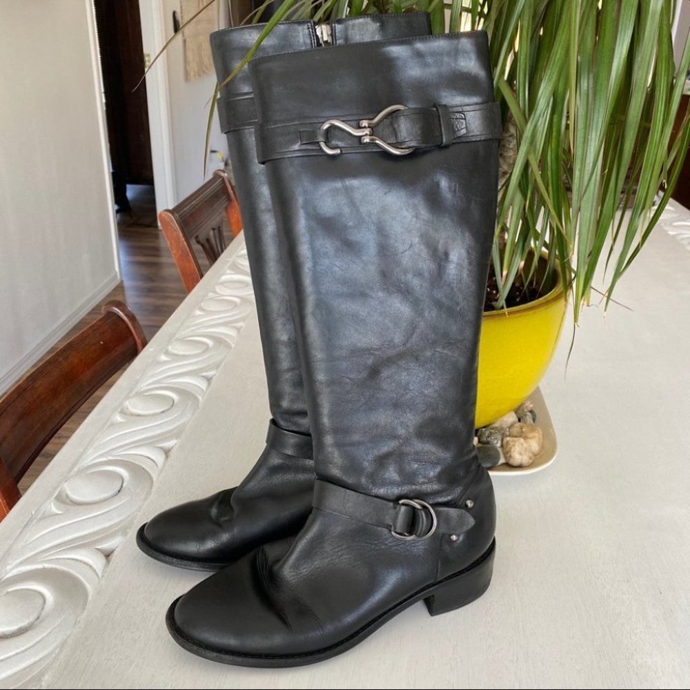 Classic Black Leather Knee-High Riding Boots - Women's